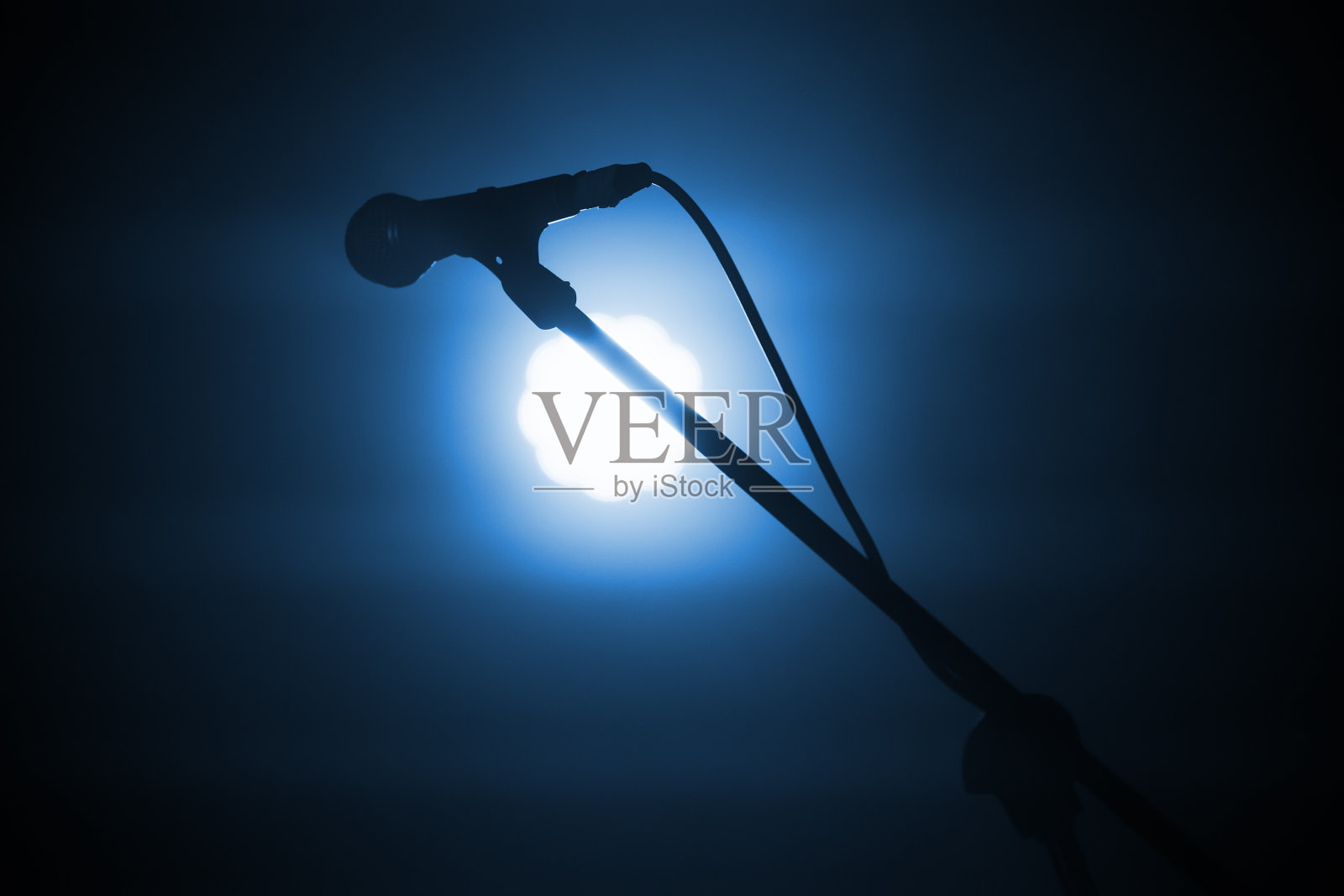 专业舞台灯光麦克风照片摄影图片