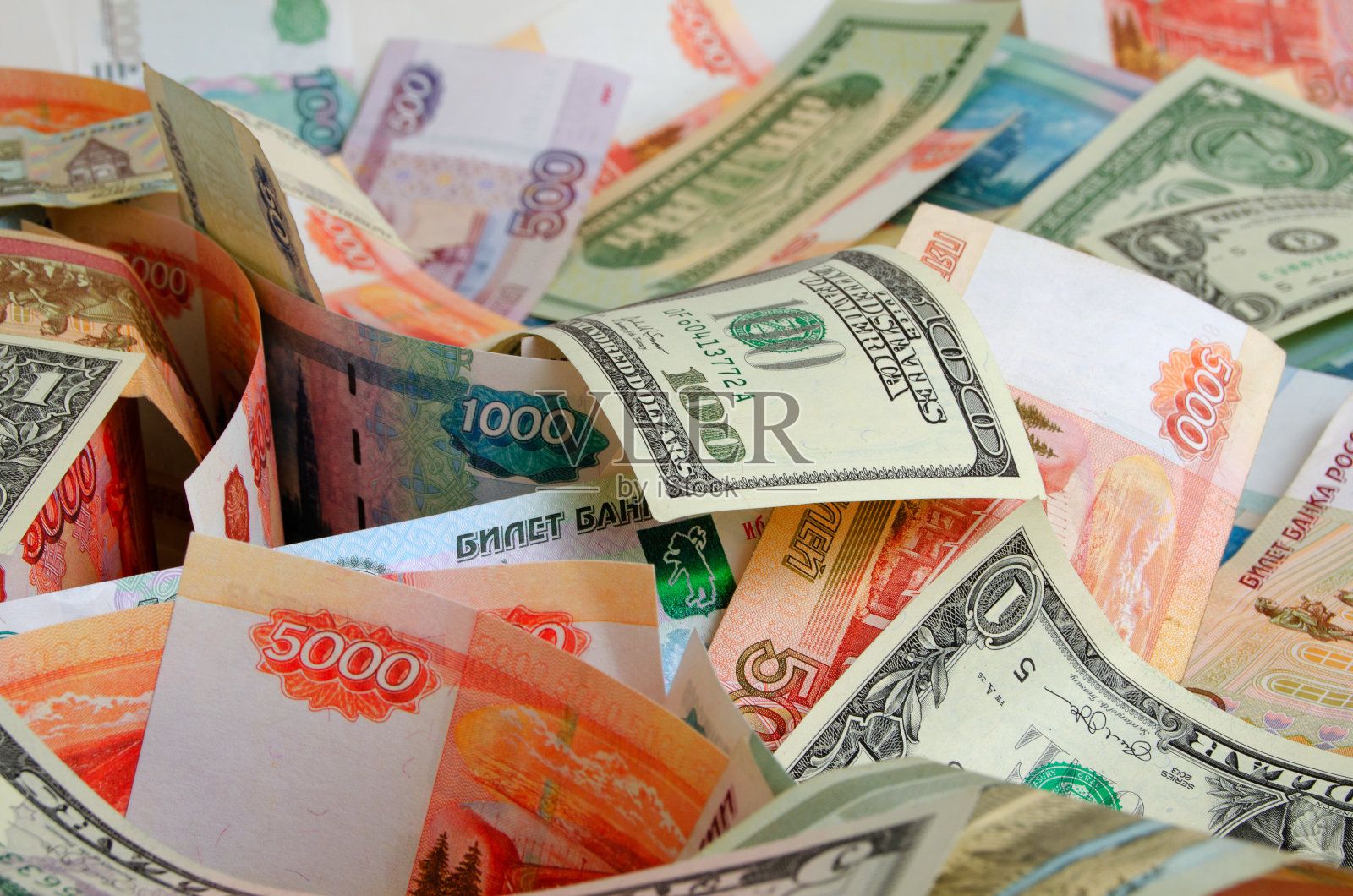 货币投机卢布兑美元。照片摄影图片