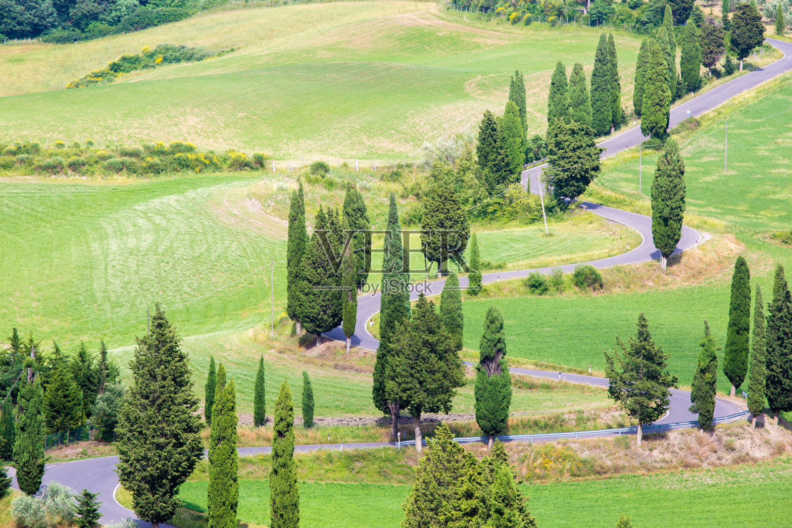 意大利托斯卡纳的蒙提切洛路照片摄影图片