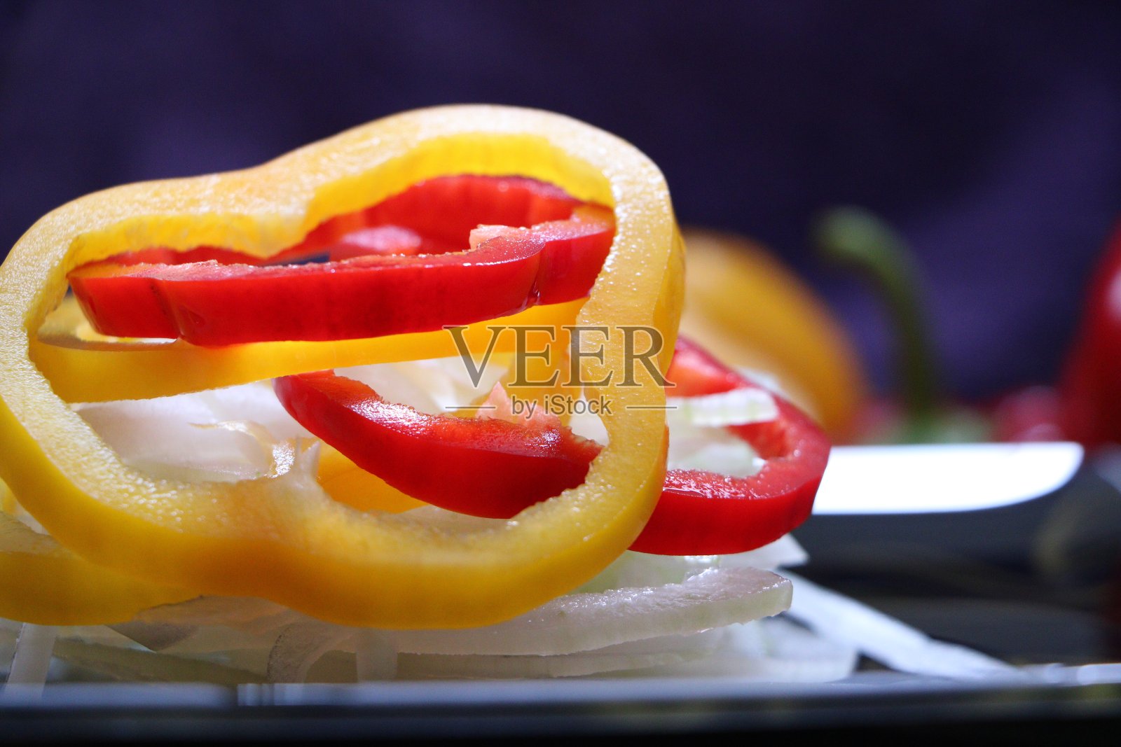 辣椒片/沙拉照片摄影图片