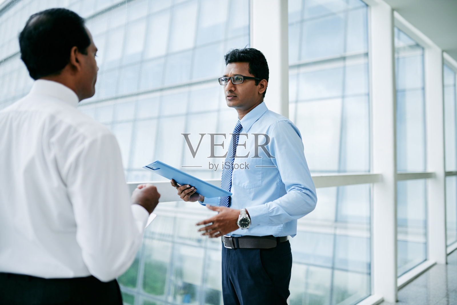 讨论策略照片摄影图片