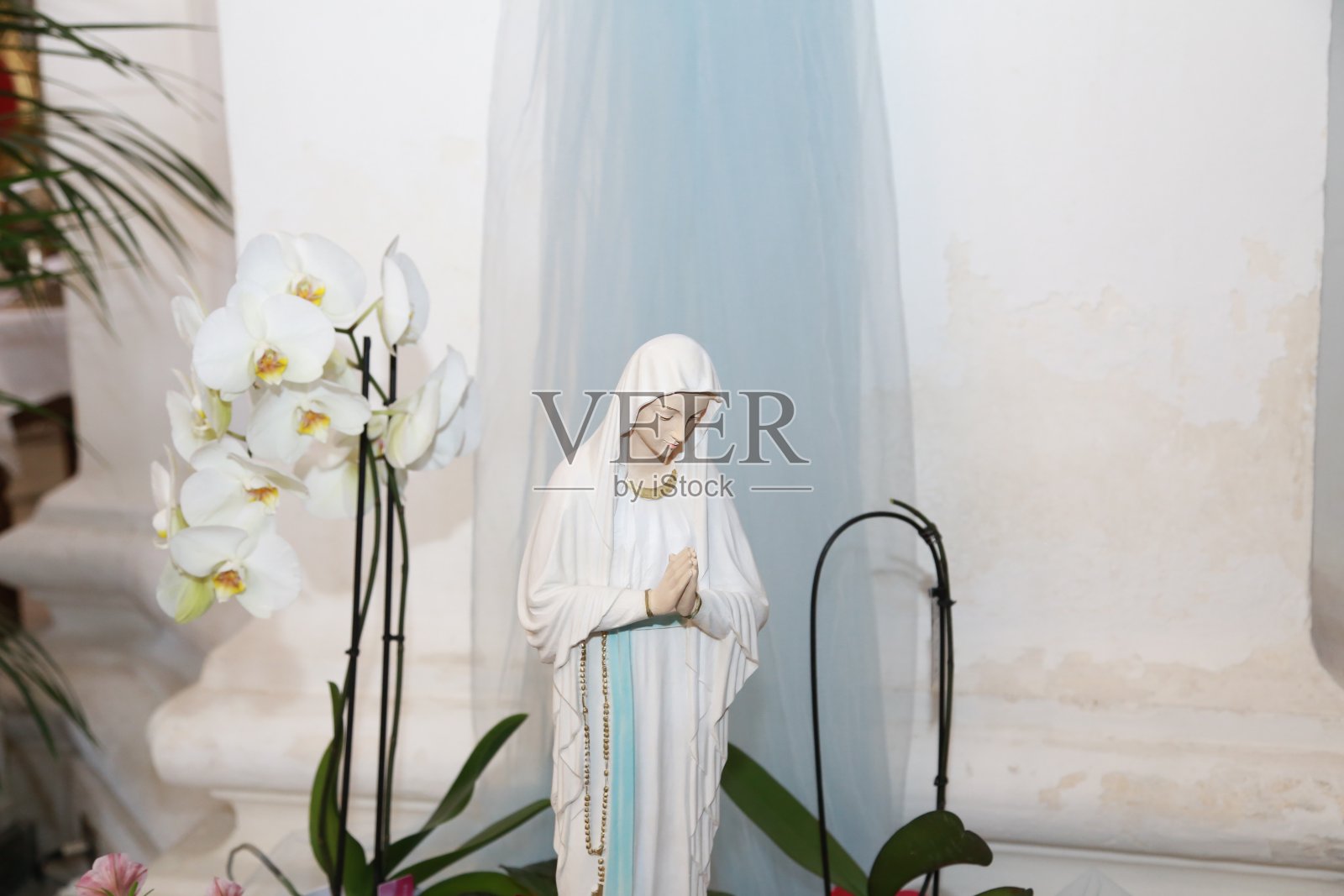 圣母玛利亚神像照片摄影图片