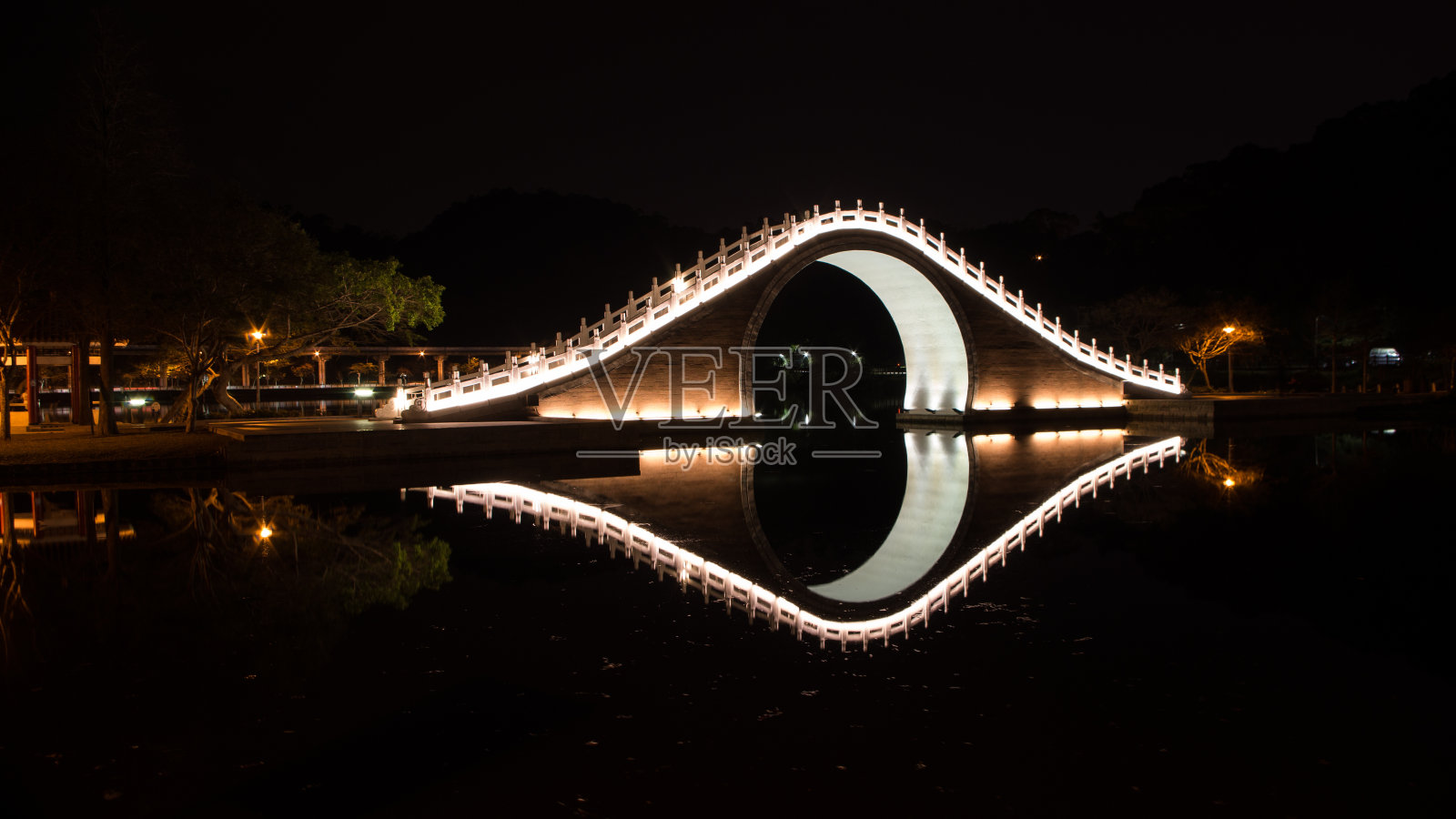 月亮桥照片摄影图片