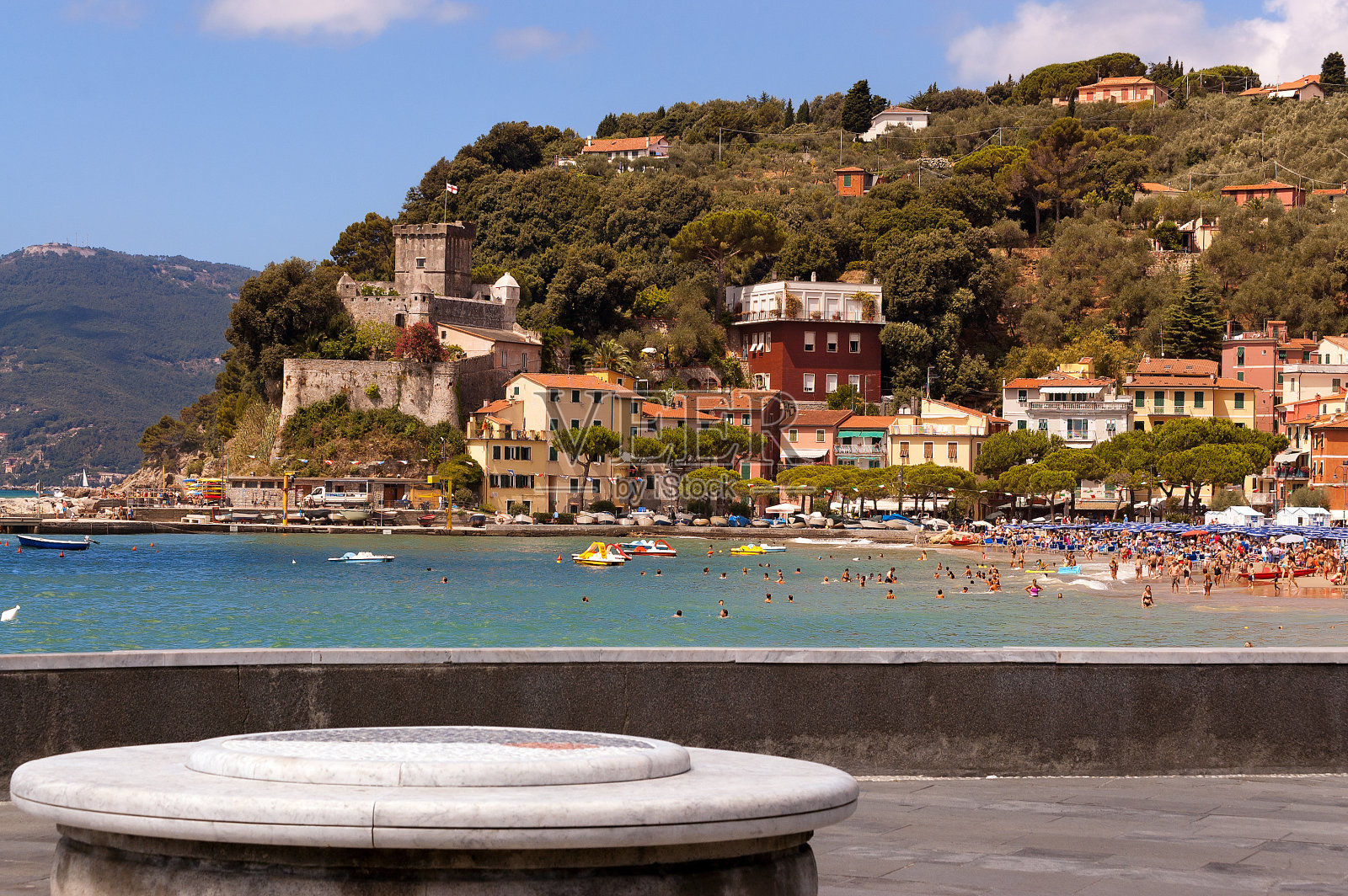 圣泰伦佐村 - 莱里奇利古里亚意大利照片摄影图片