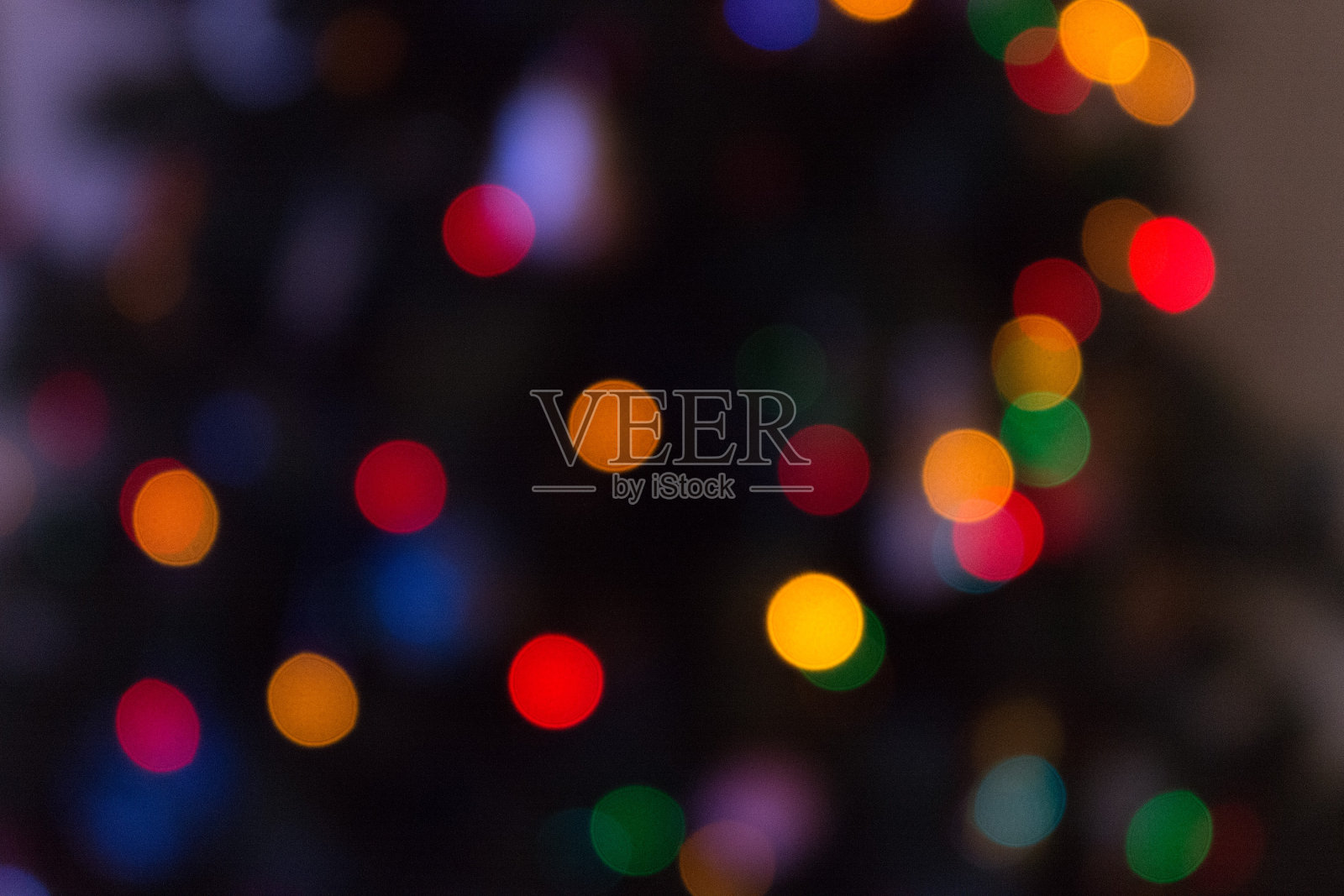 圣诞背景的街灯光彩夺目照片摄影图片