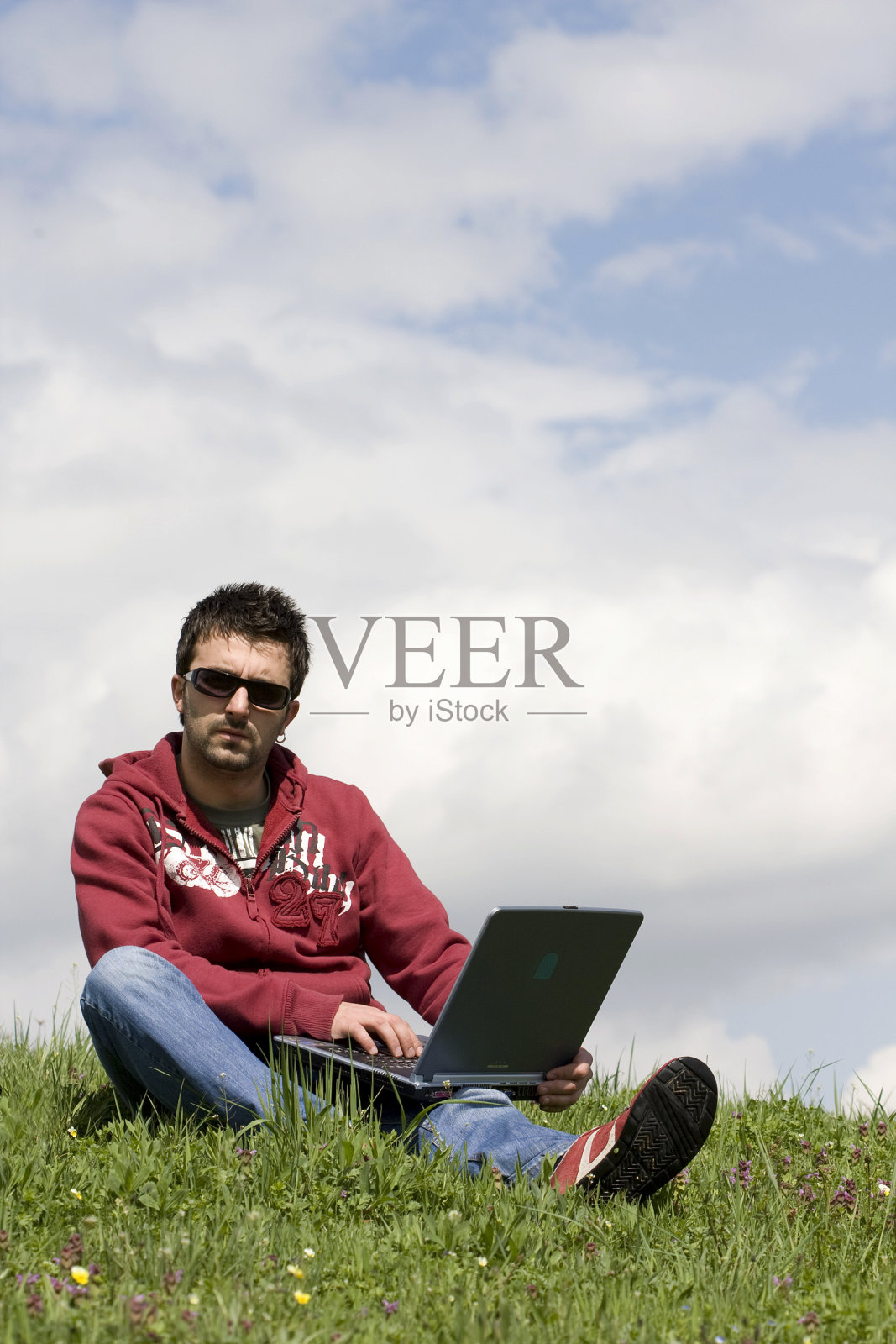 在大自然中冲浪照片摄影图片