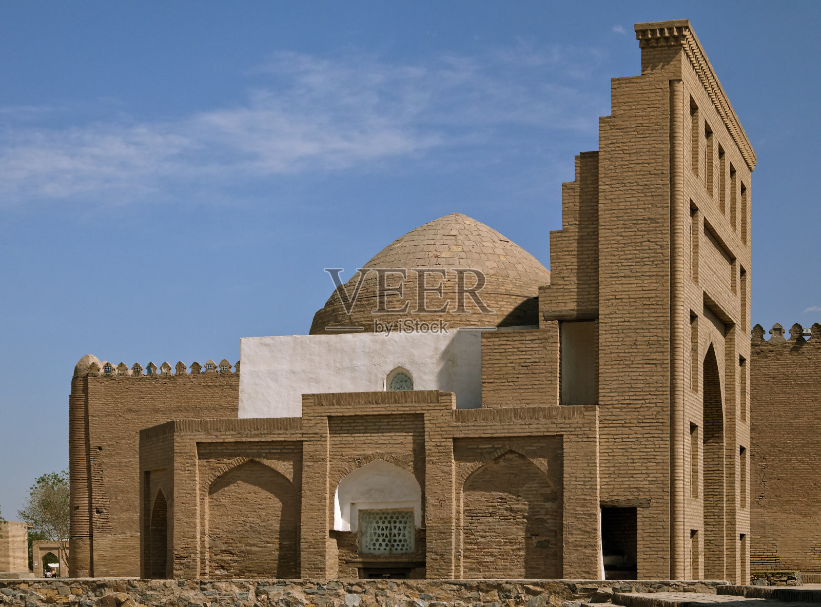 希瓦老城的清真寺照片摄影图片