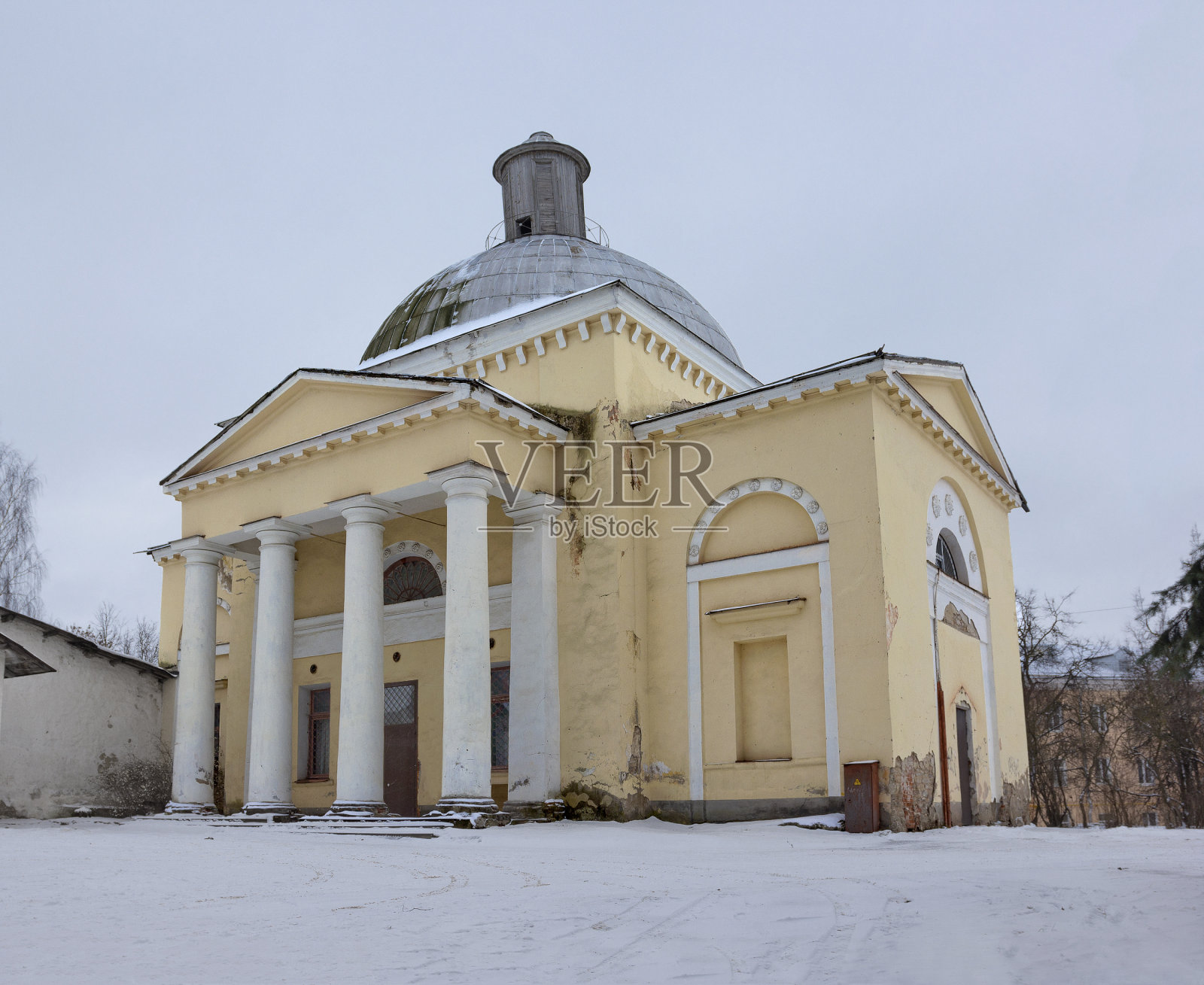 前圣母基督诞生(现在天文馆)，普斯科夫，俄罗斯照片摄影图片