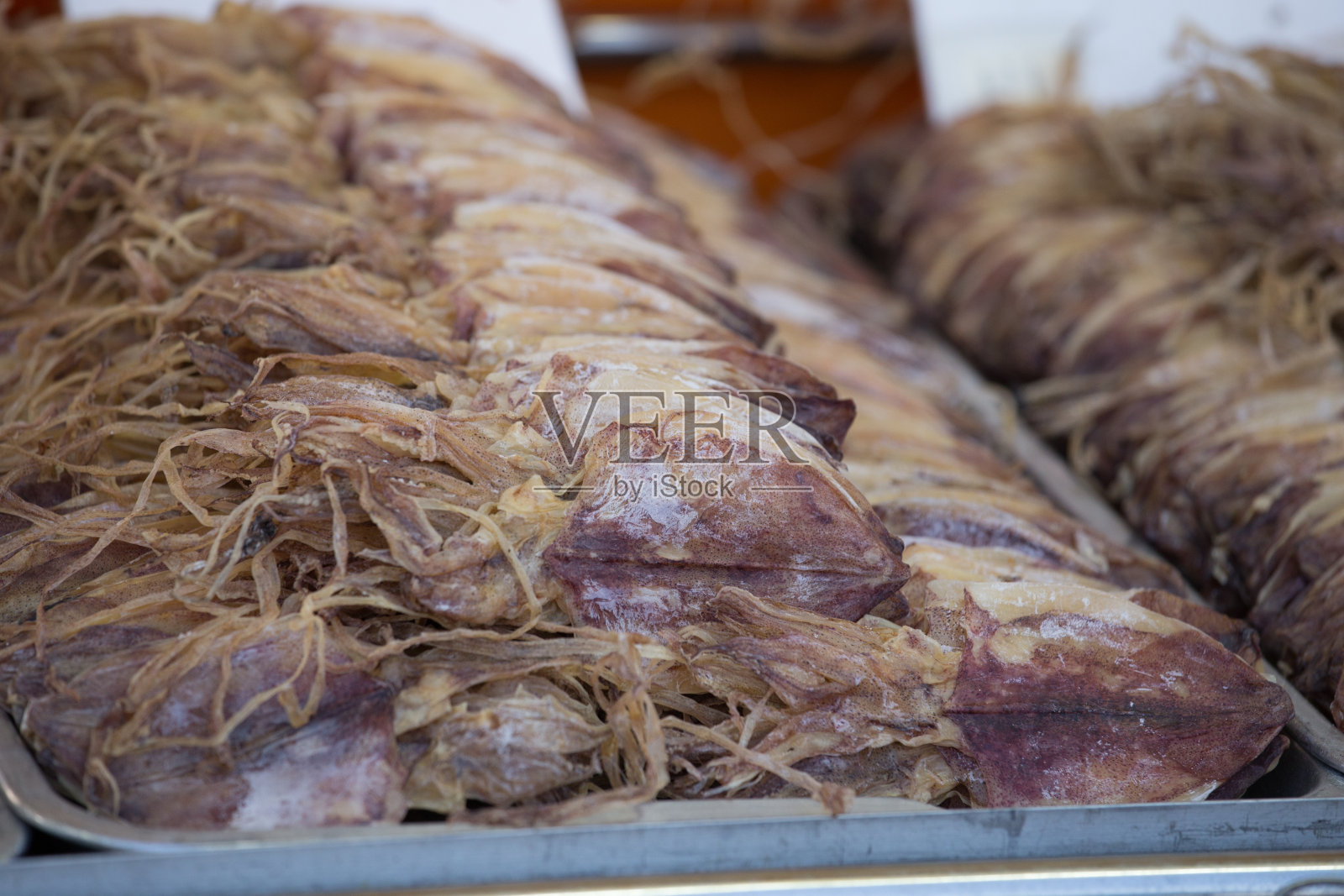 鱿鱼干在市场上照片摄影图片