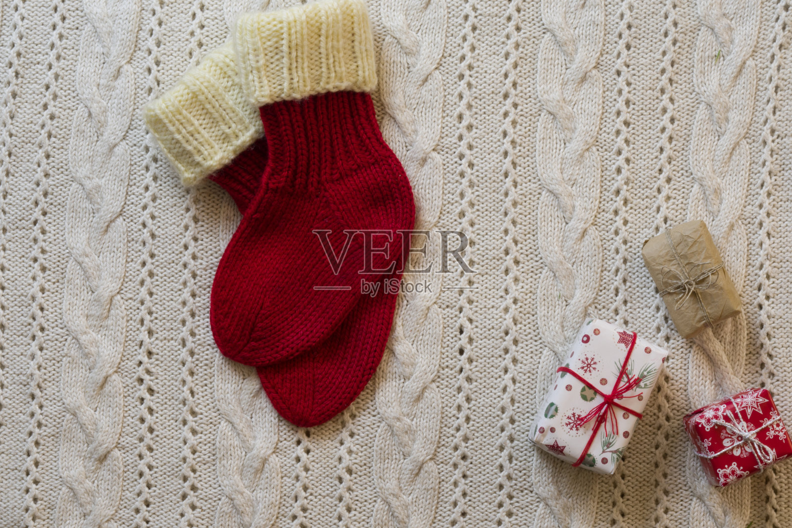 圣诞装饰框架针织羊毛背景。空间f照片摄影图片