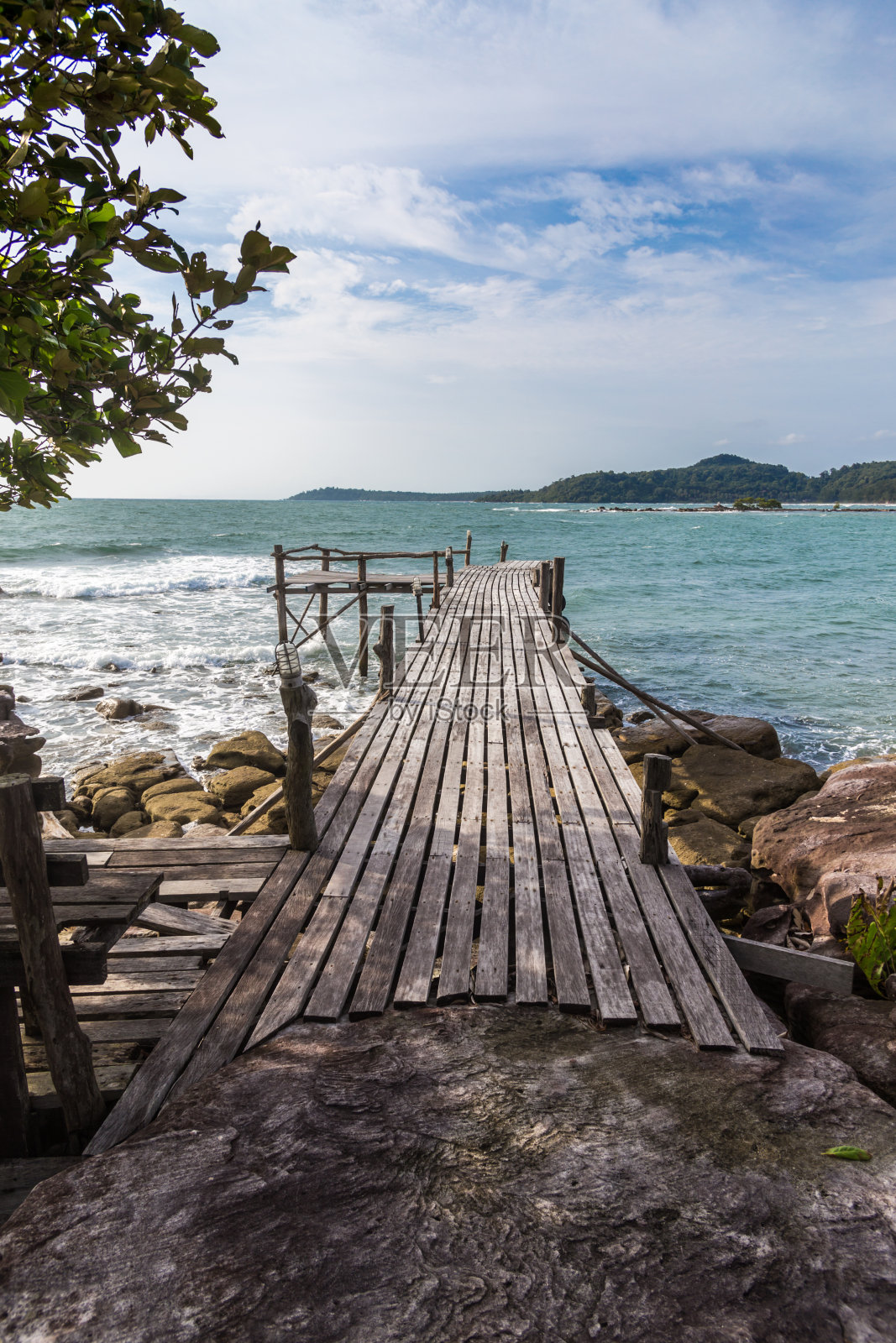 蹦床照片摄影图片