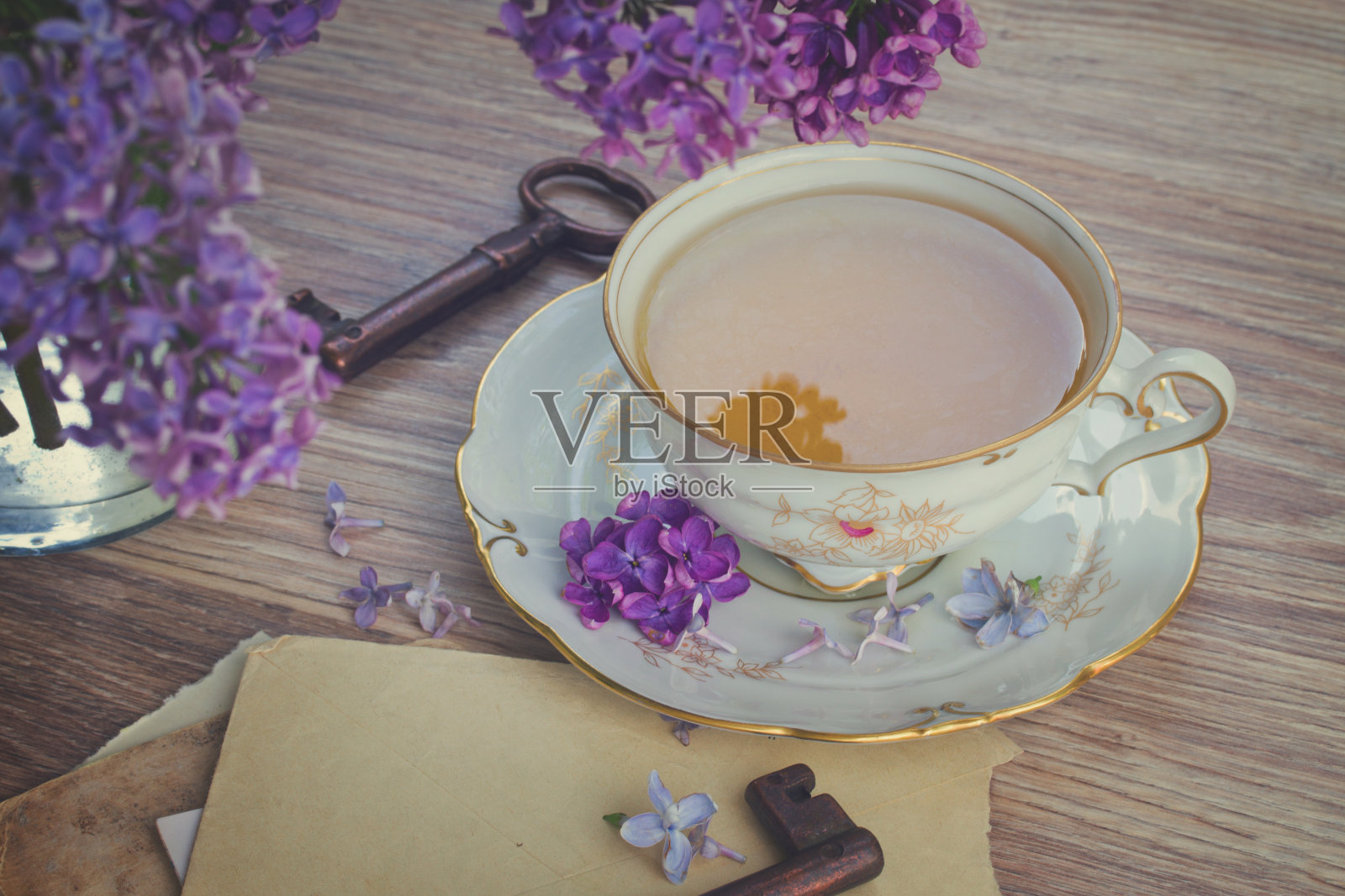 夏日一杯丁香茶照片摄影图片