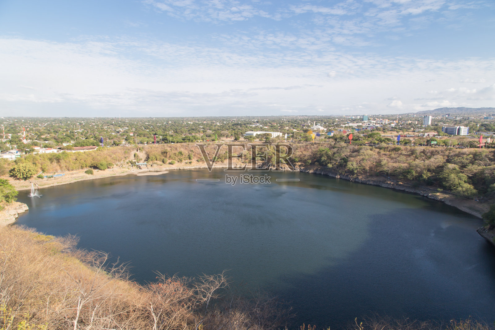 尼加拉瓜马那瓜的蒂斯卡帕泻湖景色照片摄影图片