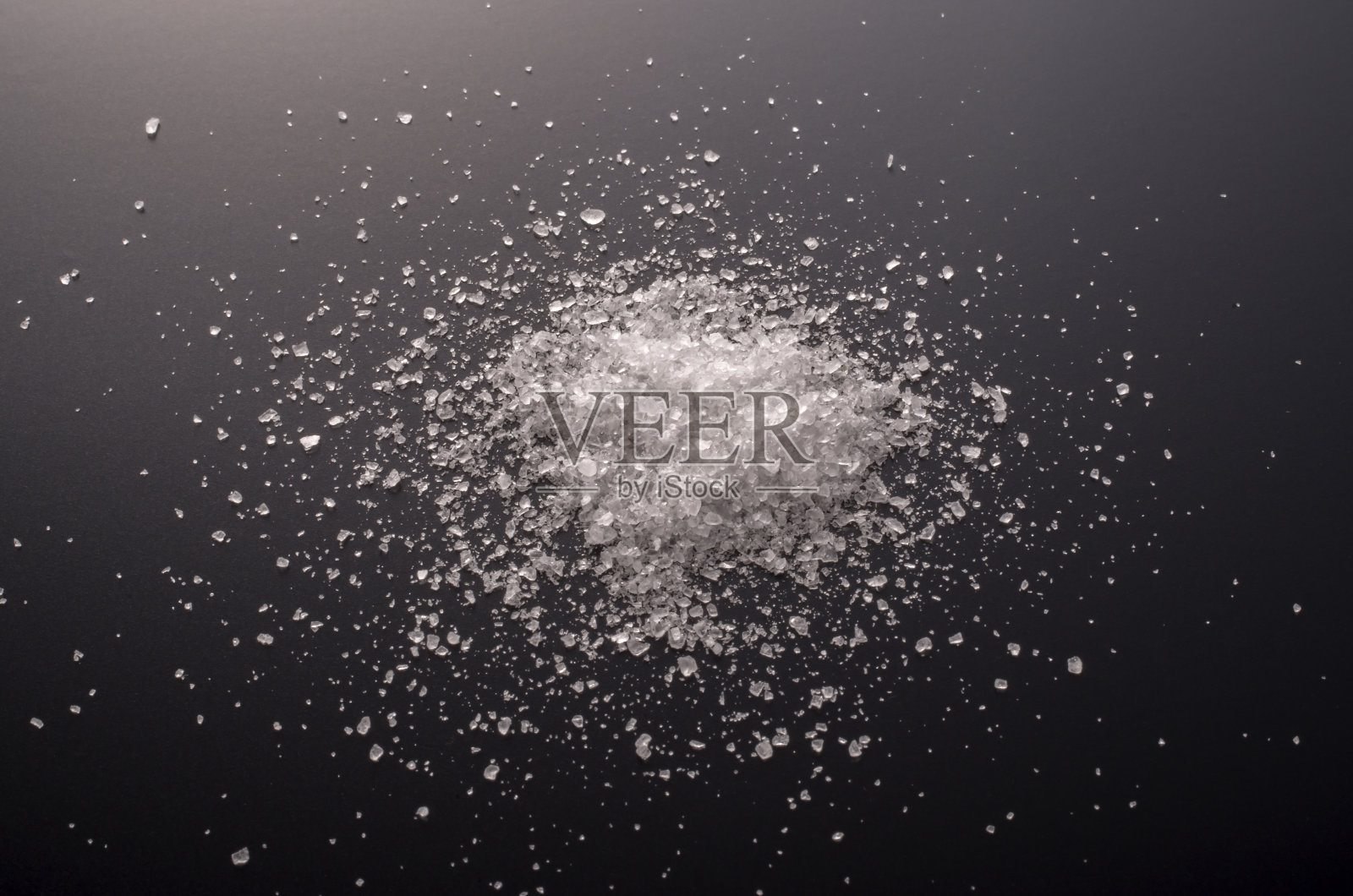 溢出的盐照片摄影图片