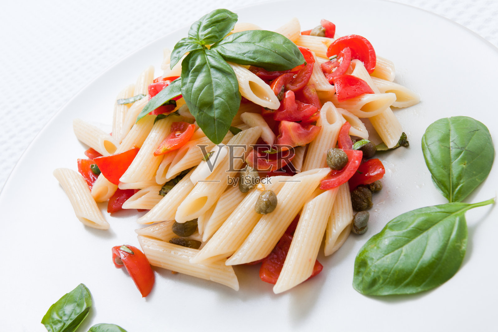 新鲜番茄意大利面照片摄影图片