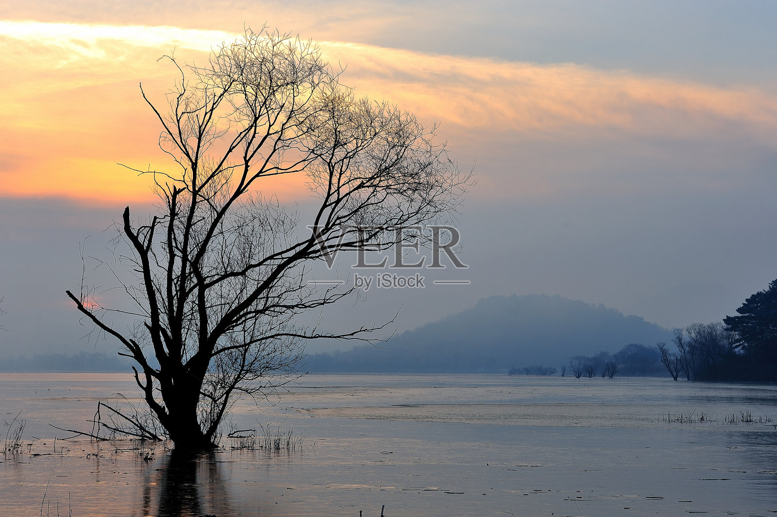 东潘吉照片摄影图片