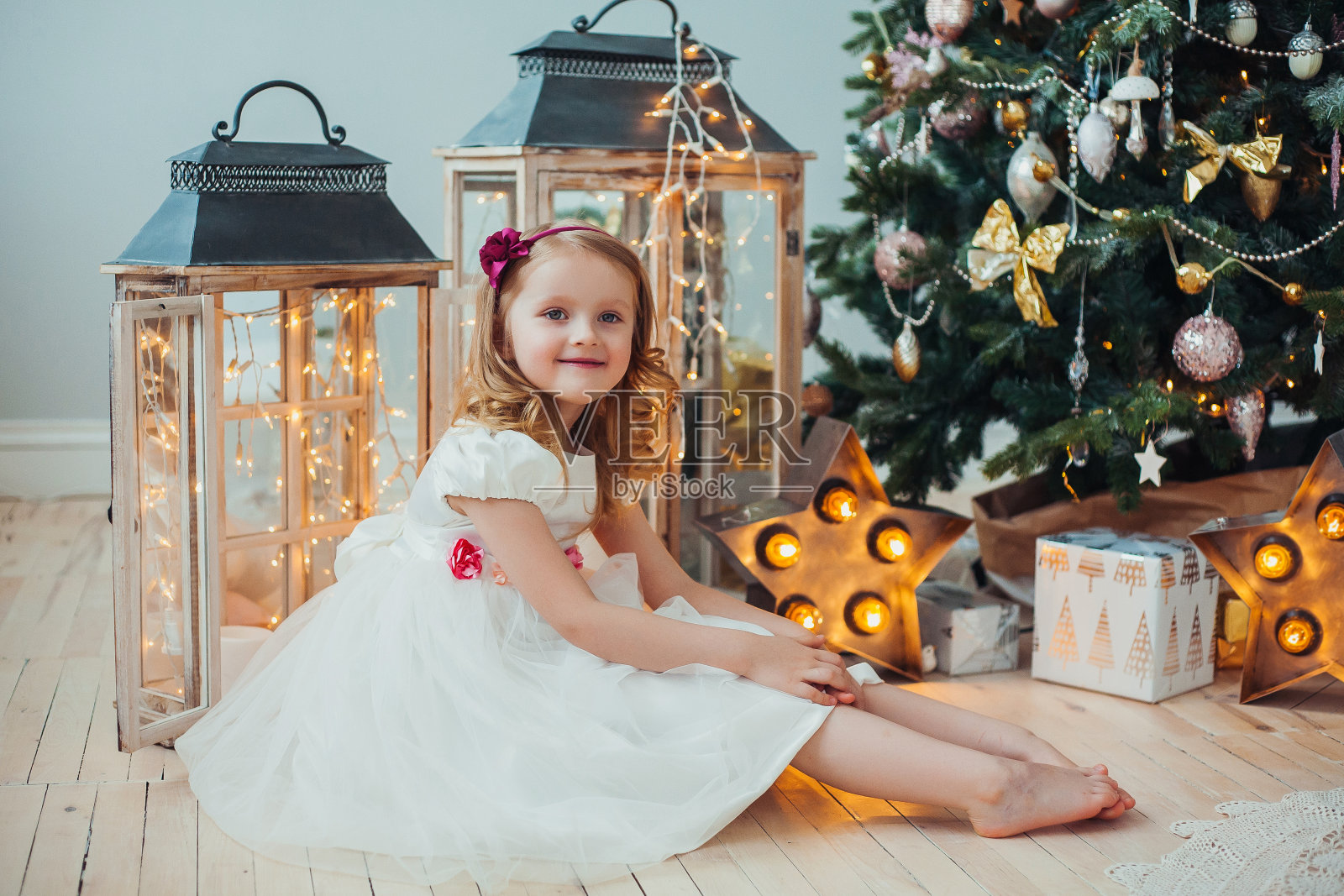 等待圣诞照片摄影图片