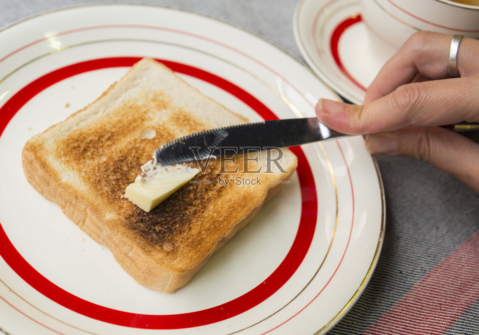 面包与黄油照片摄影图片