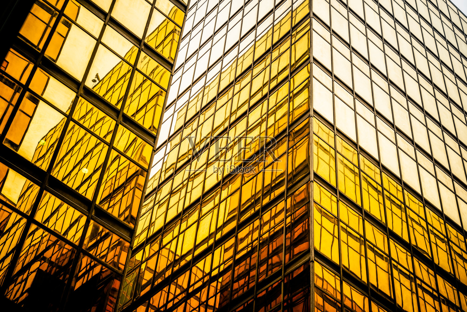 现代建筑的横截面照片摄影图片