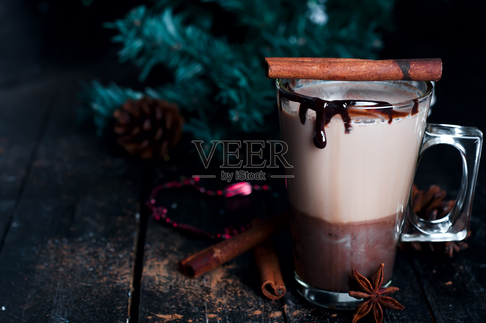 焦糖拿铁咖啡照片摄影图片