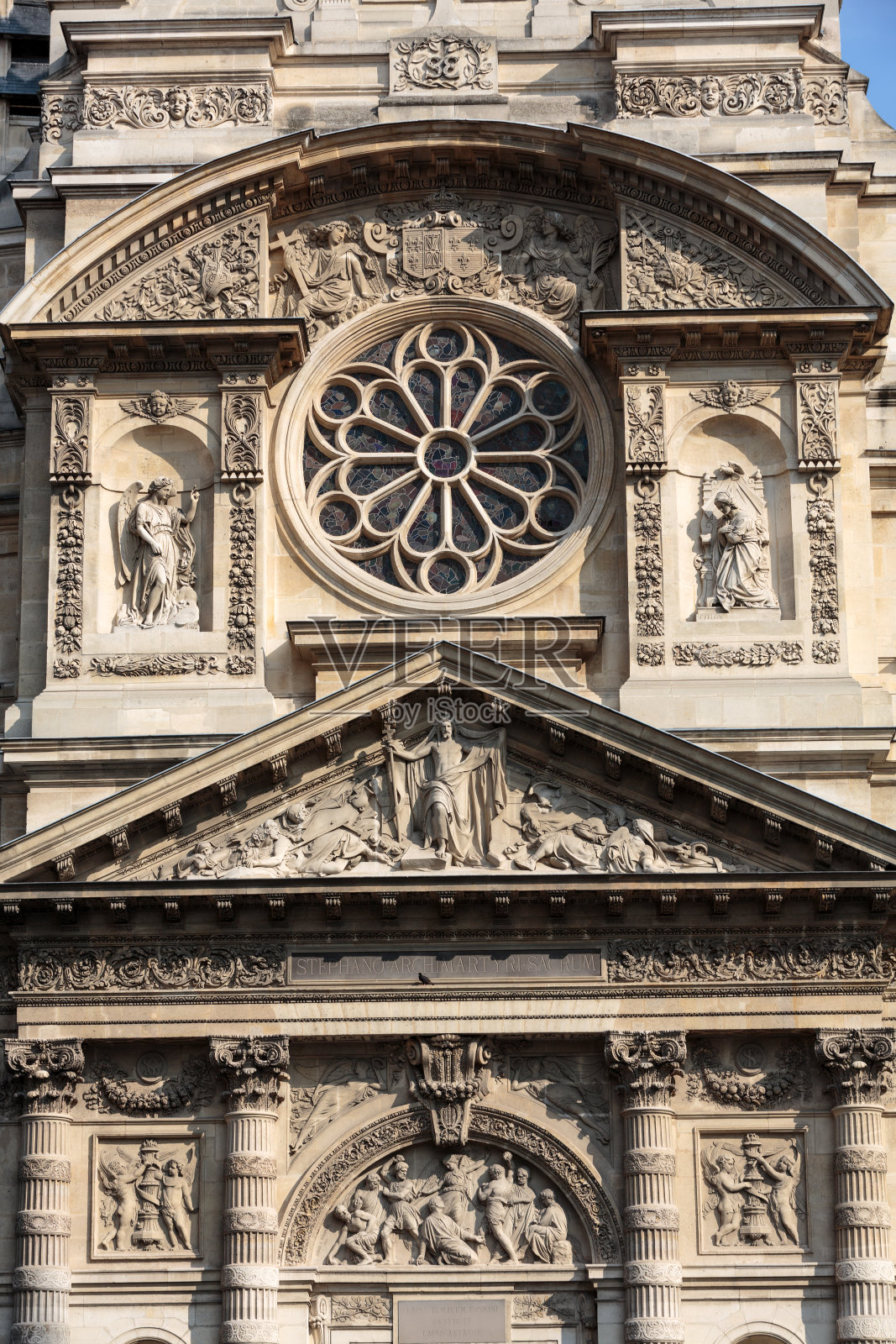 巴黎圣-杜蒙教堂照片摄影图片