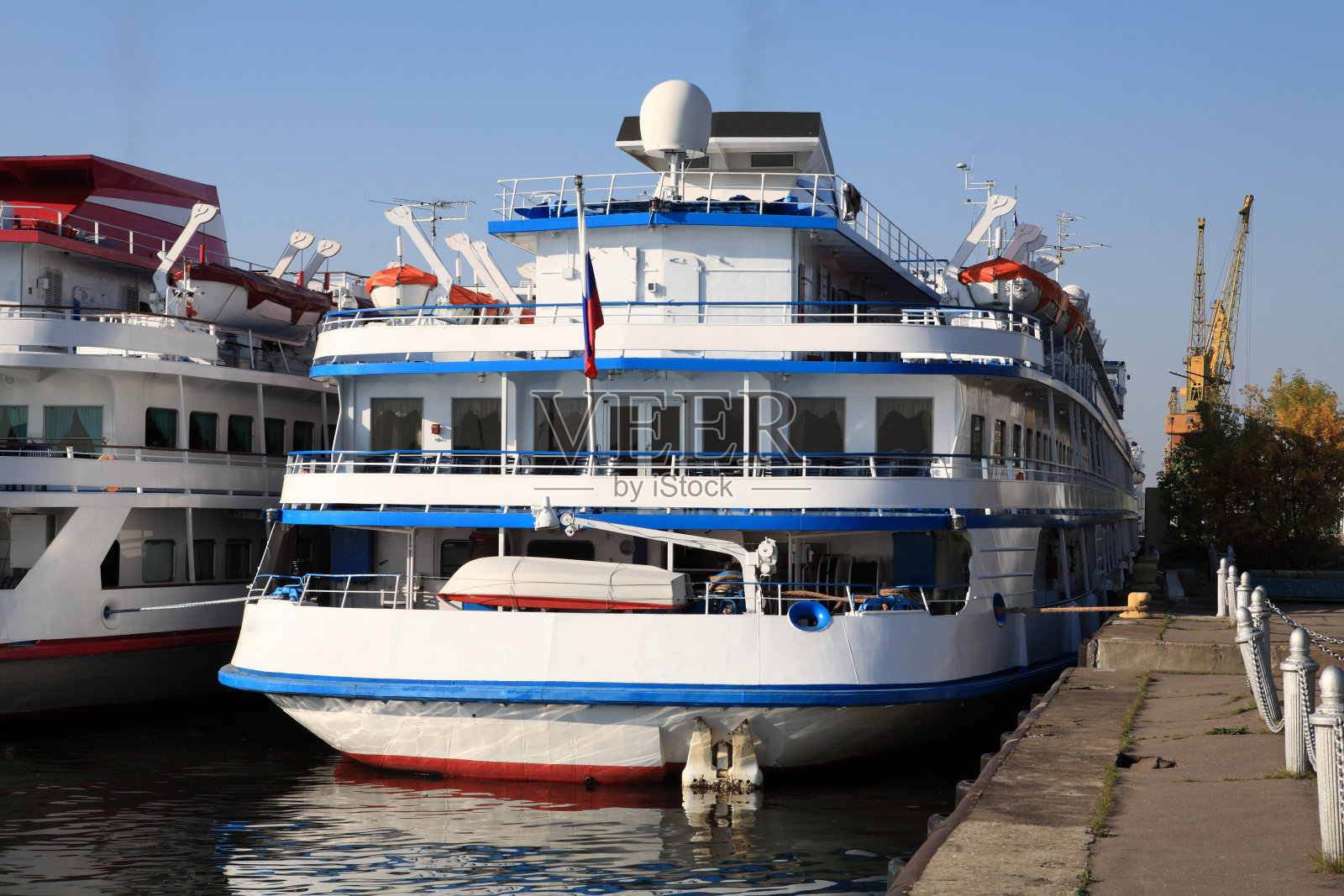 12月3日泊船，当日抛锚照片摄影图片