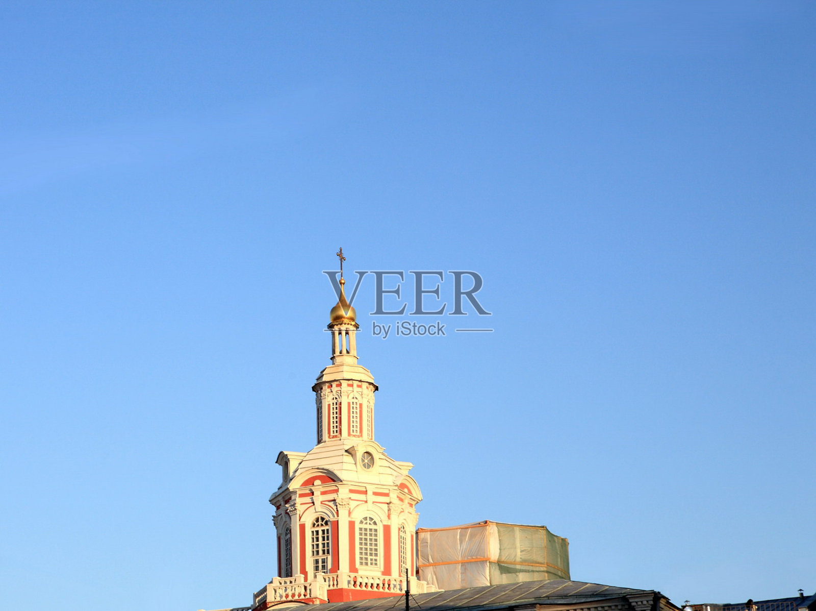 教堂在一天照片摄影图片