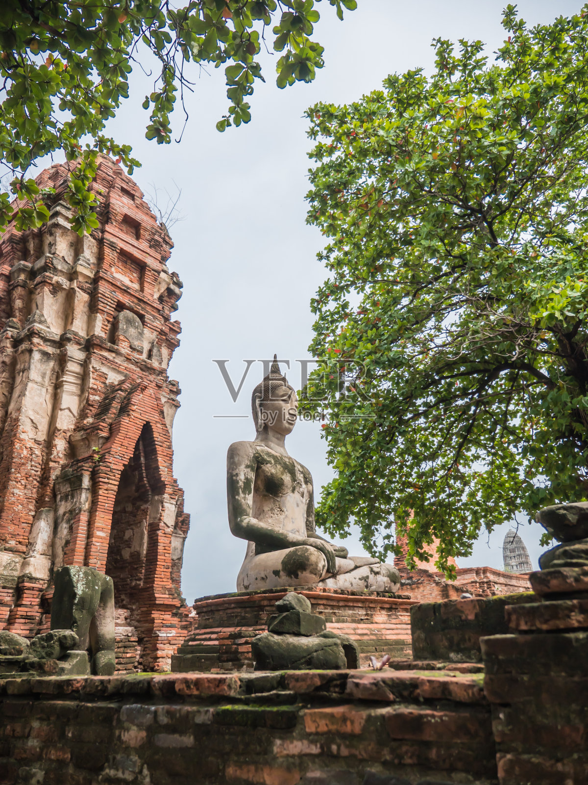 玛哈塔寺的佛像照片摄影图片