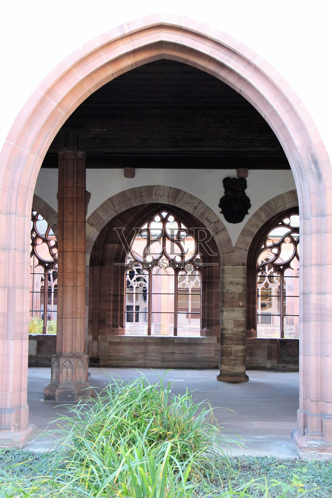 瑞士-巴塞尔，大教堂照片摄影图片