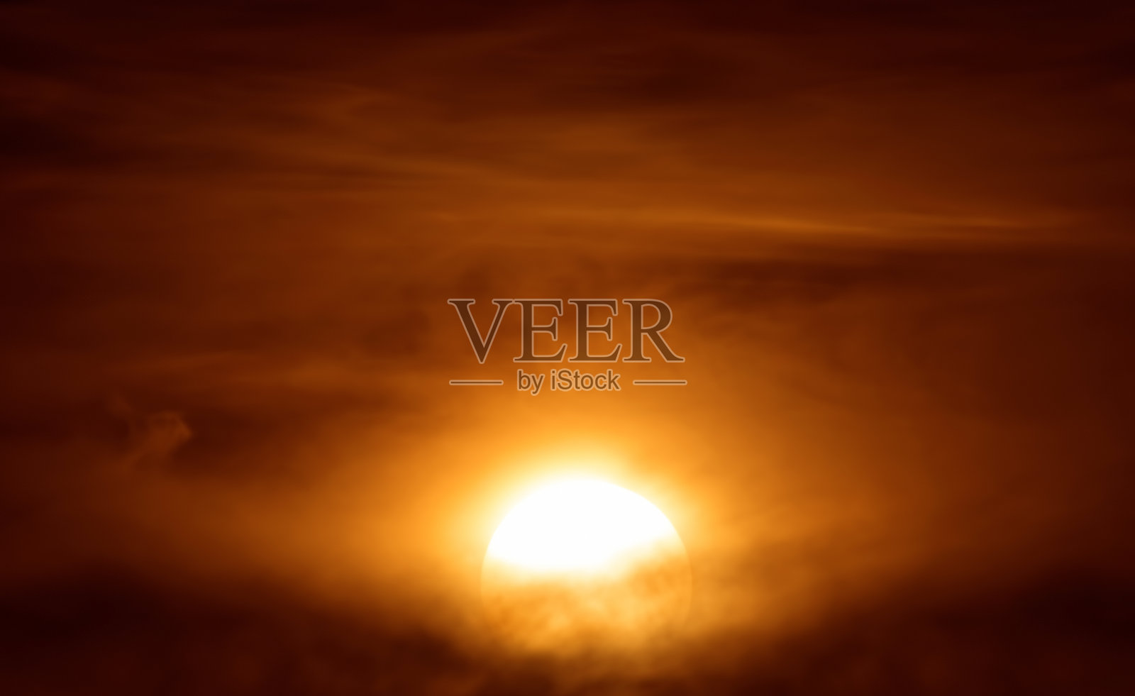 模糊红色血淋淋的日落全景照片摄影图片