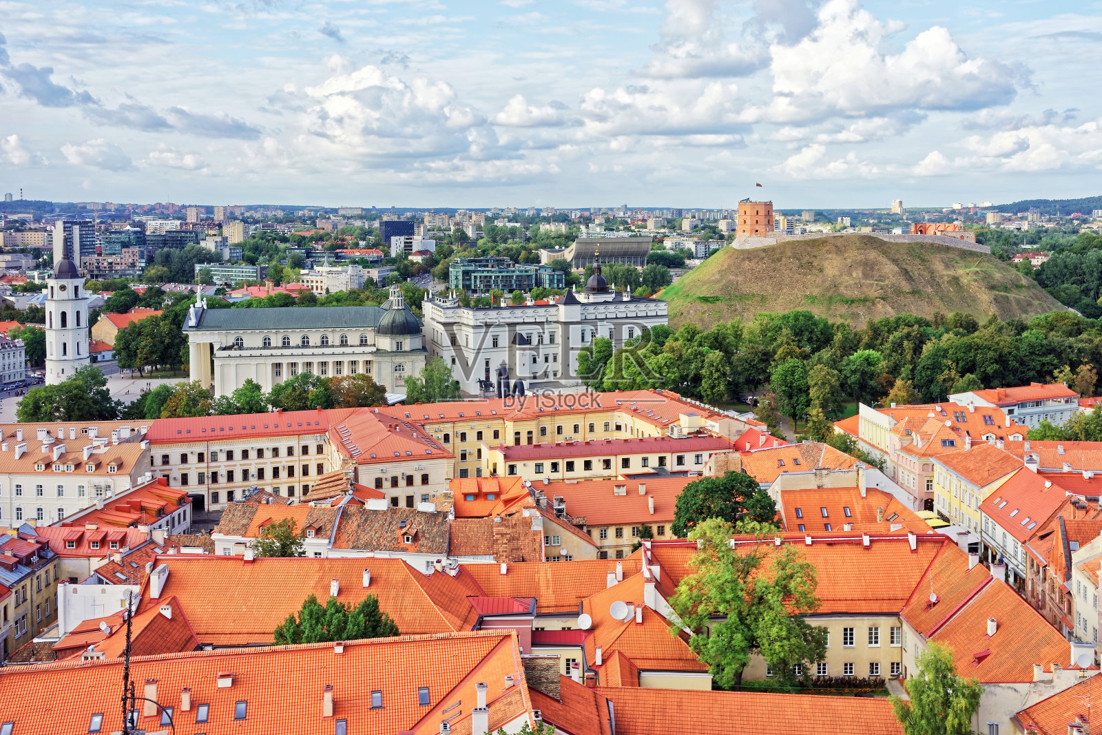 立陶宛维尔纽斯全景城市景观照片摄影图片