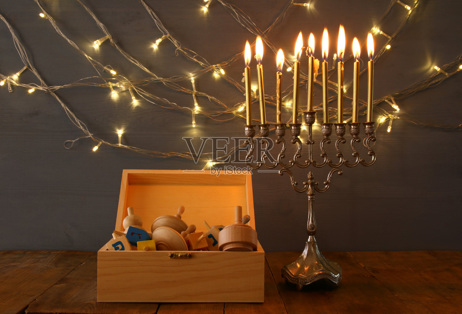 犹太节日光明节的低调形象照片摄影图片