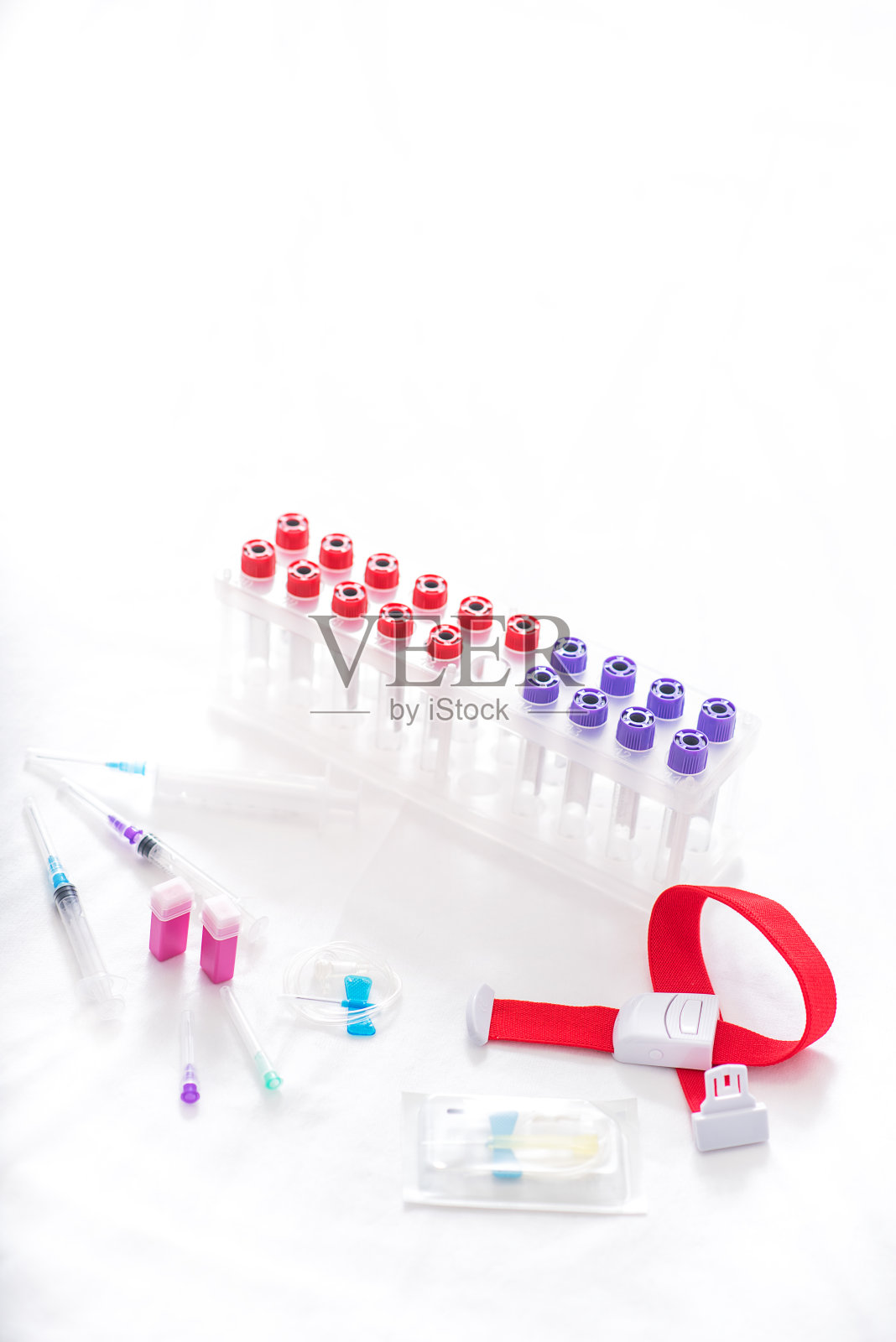 医院血液检测的专业设备照片摄影图片