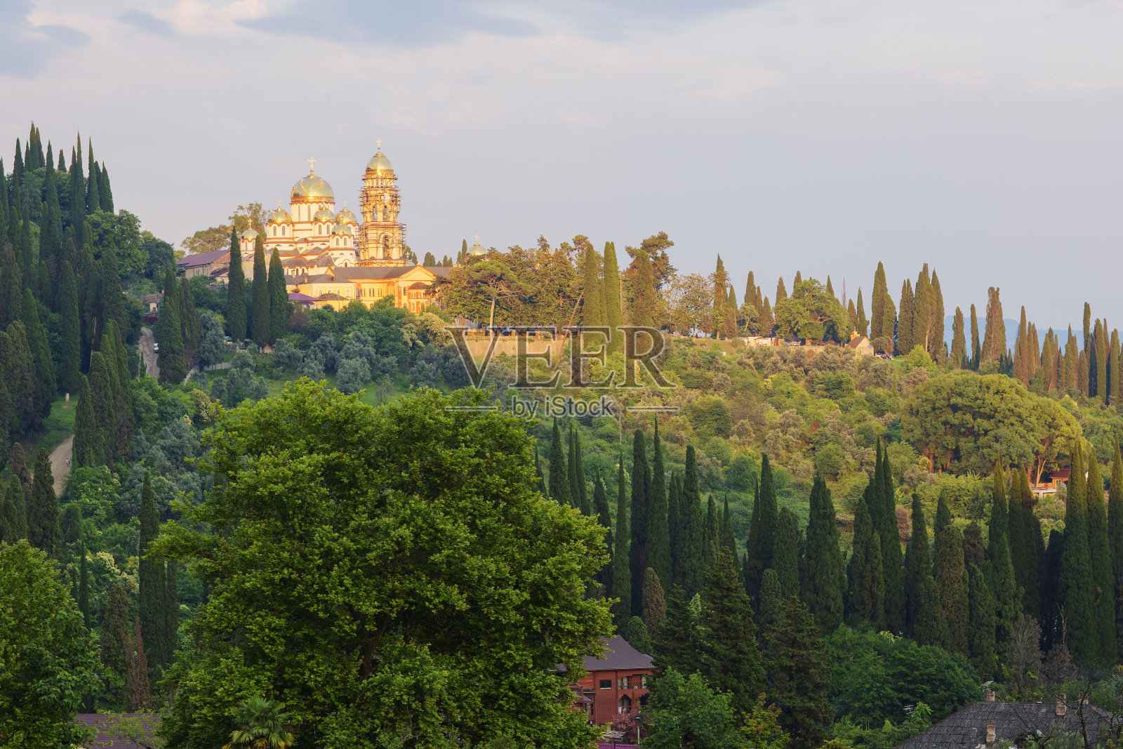 新西莫诺-卡纳尼茨基修道院。照片摄影图片