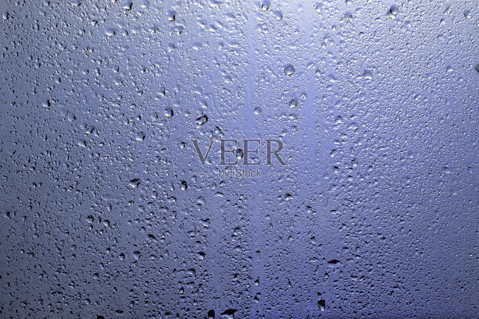 多雨的窗口。照片摄影图片