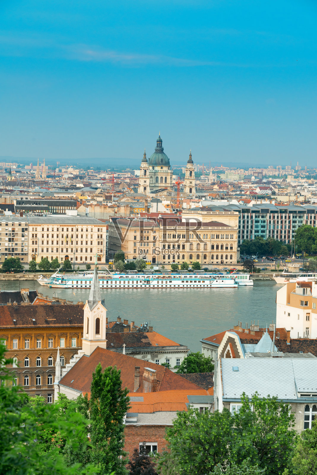 布达佩斯，布达望经圣斯蒂芬教堂照片摄影图片
