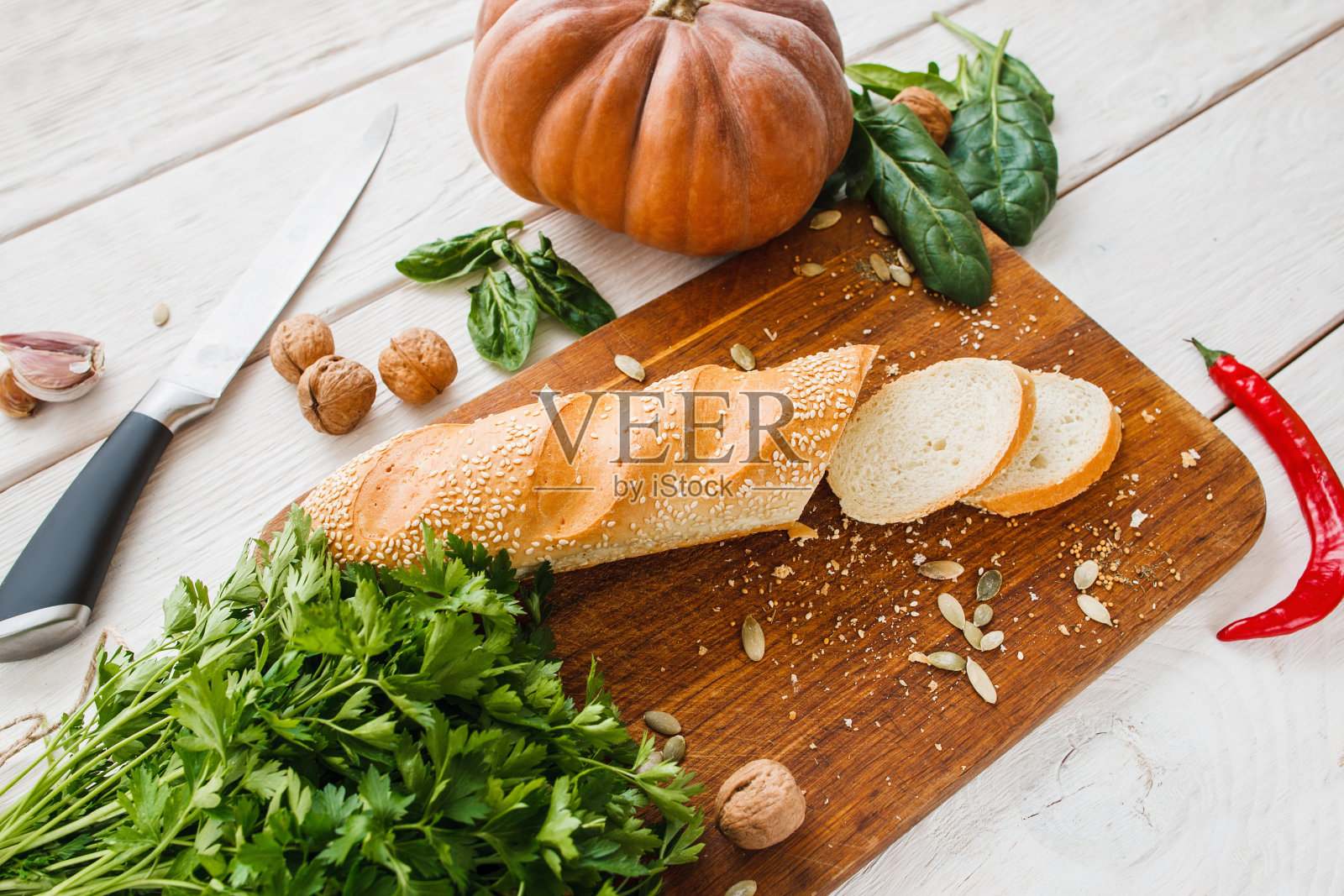 美味的烤面包材料与南瓜准备照片摄影图片