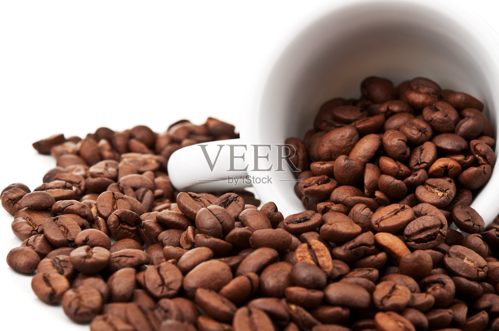 用杯子烤过的咖啡豆照片摄影图片