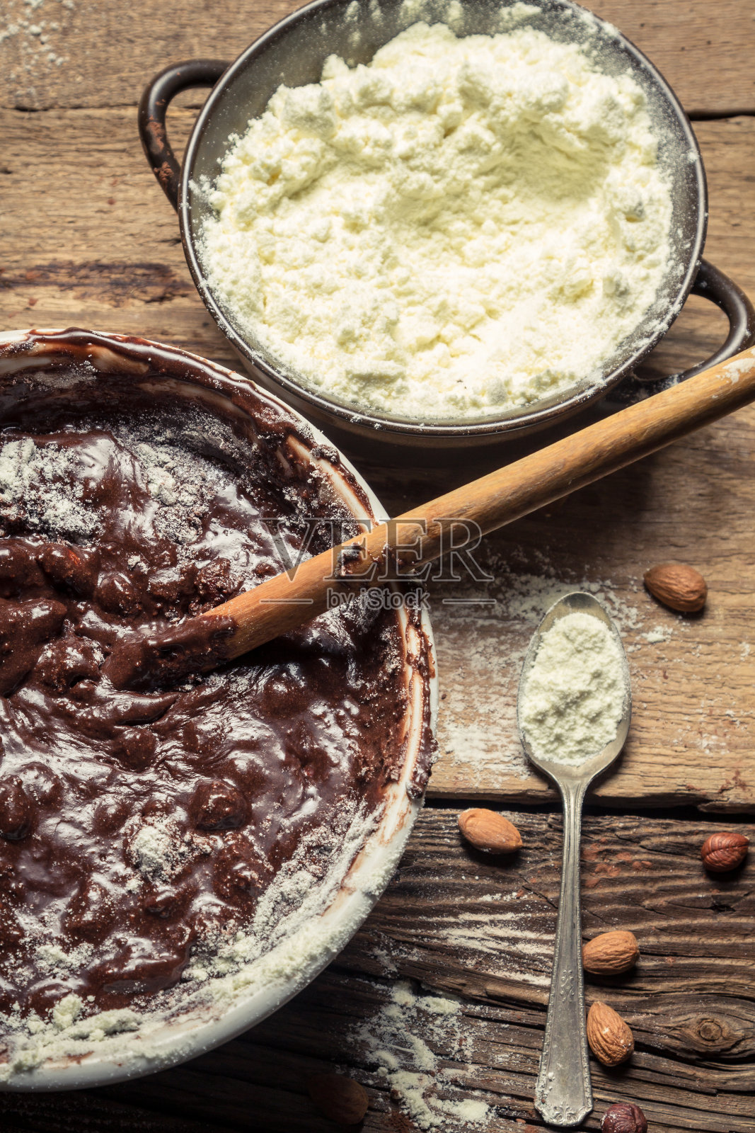 自制坚果巧克力照片摄影图片