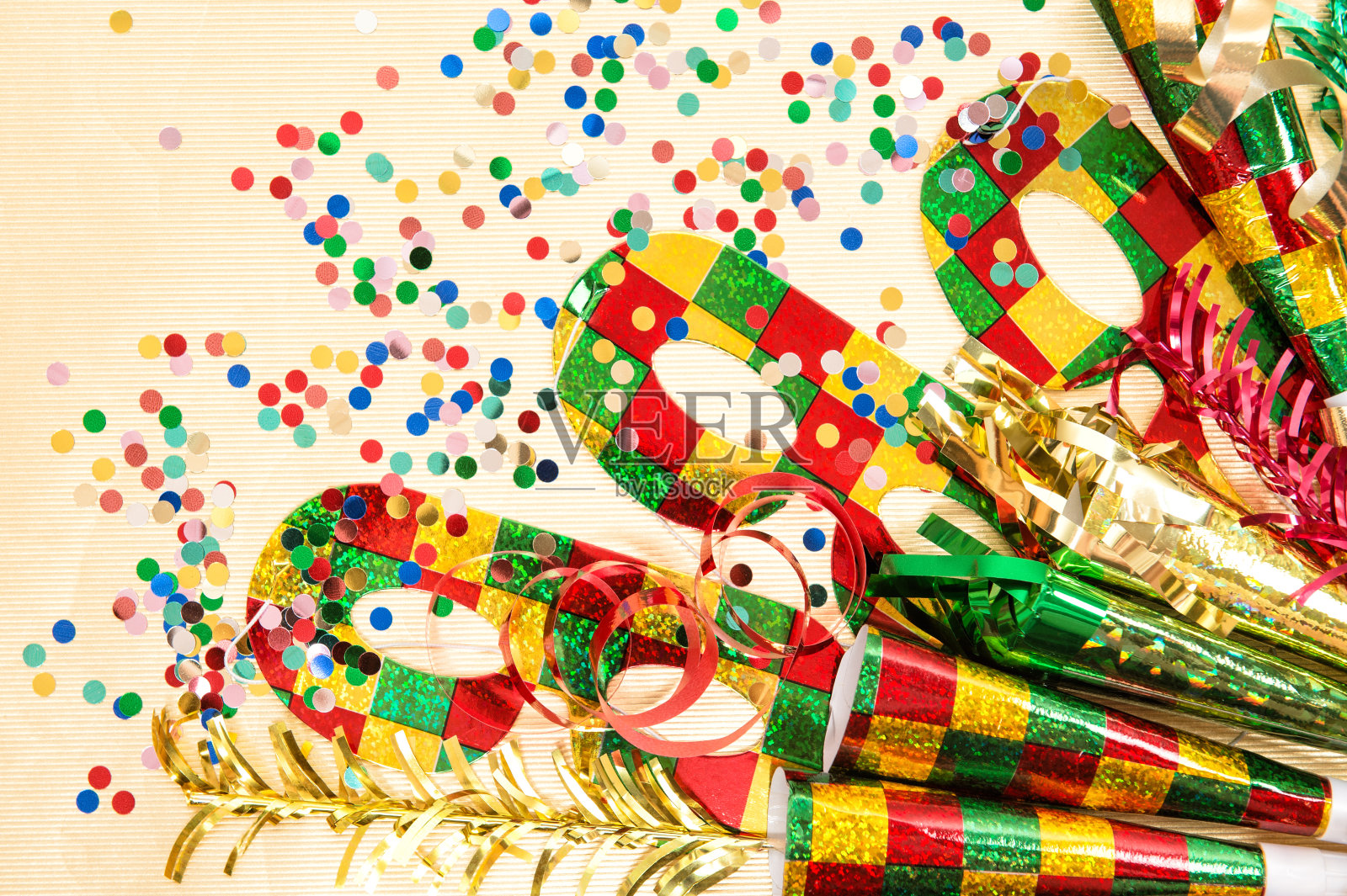 嘉年华的面具和装饰。节日的背景照片摄影图片