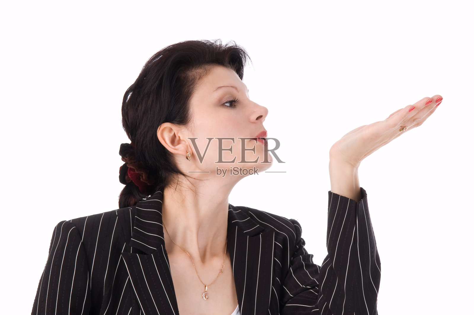 在手掌上吹气照片摄影图片