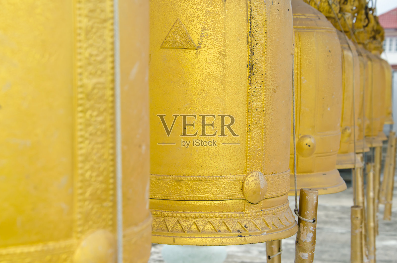 庙里的金钟照片摄影图片