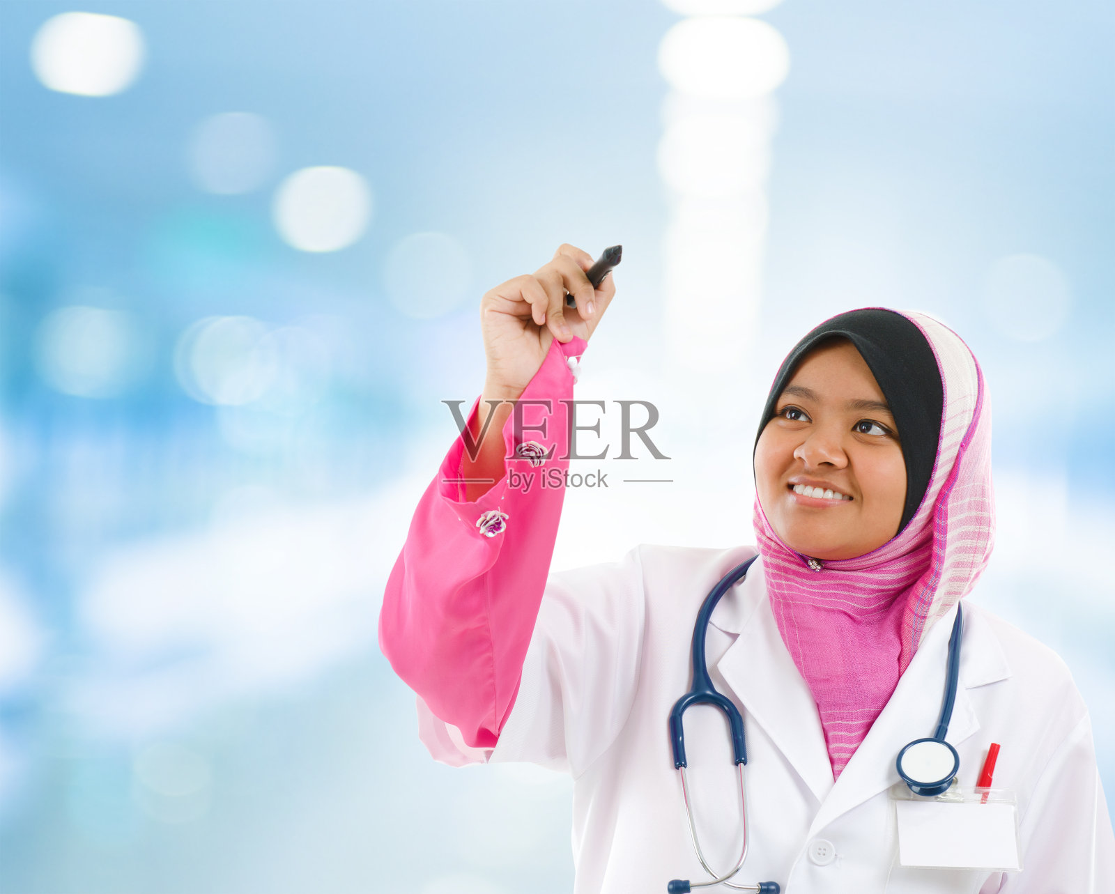 东南亚穆斯林医学生照片摄影图片