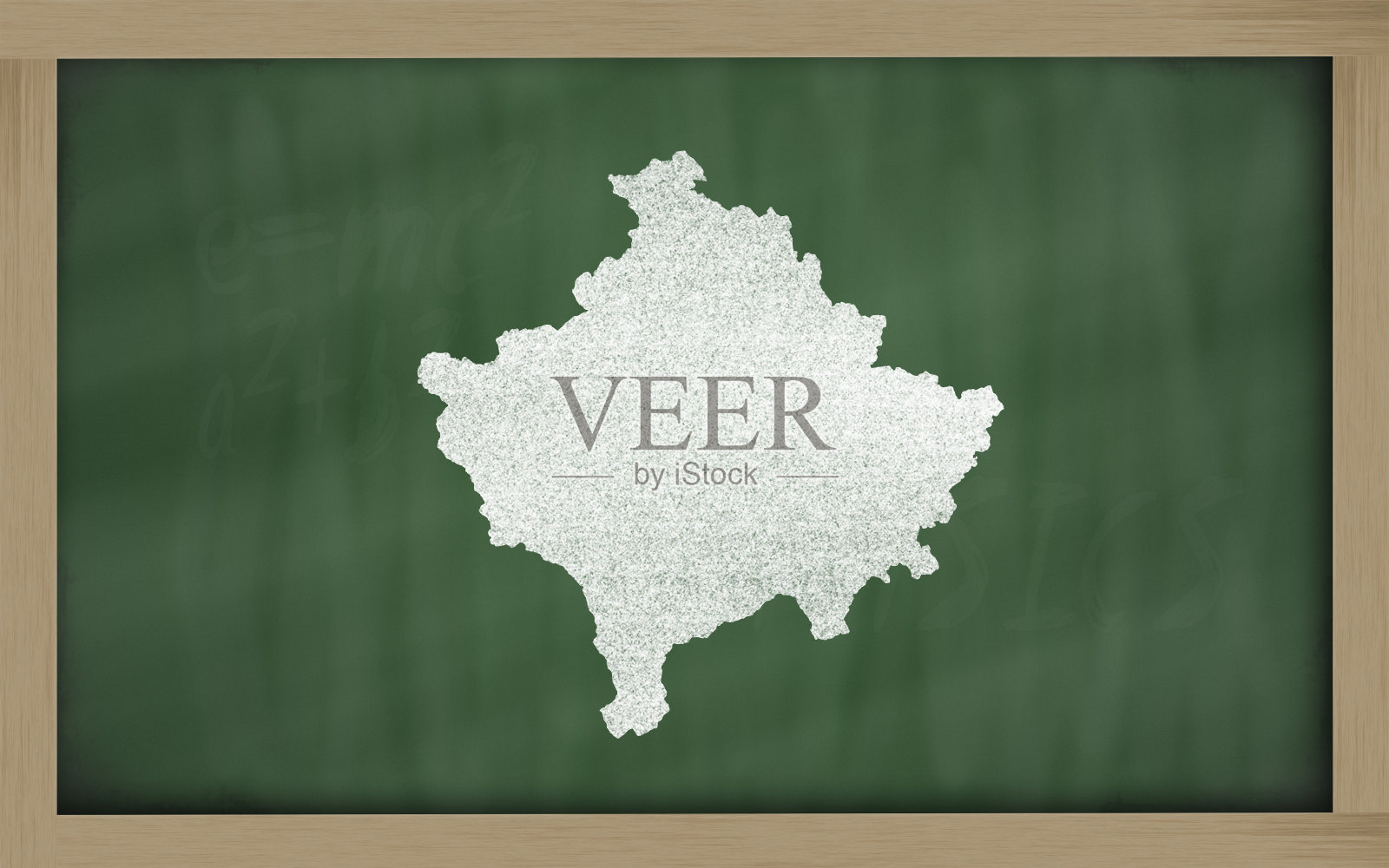 在黑板上的科索沃大纲地图照片摄影图片