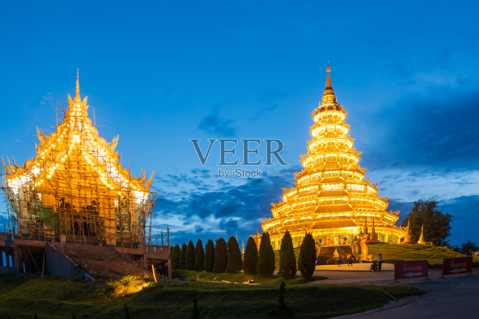 中国寺庙- wat hyua pla kang，清莱，泰国照片摄影图片