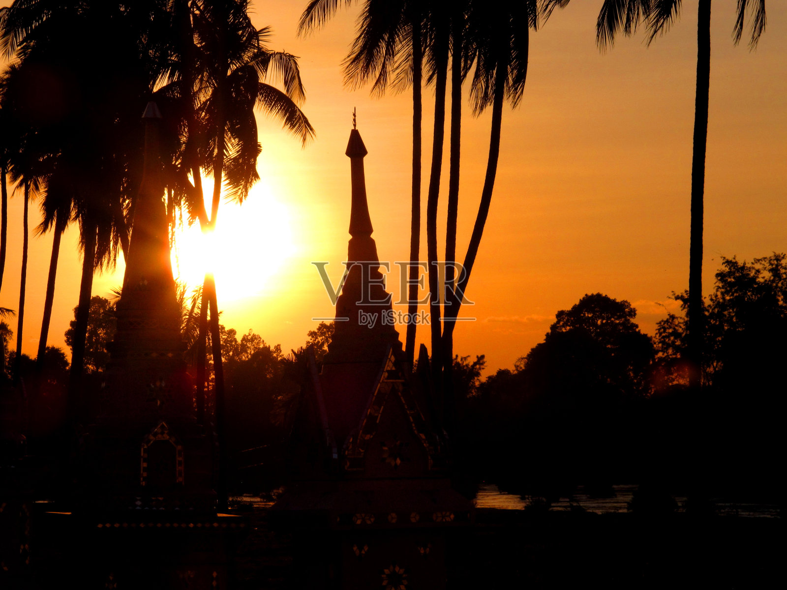 寺日落照片摄影图片