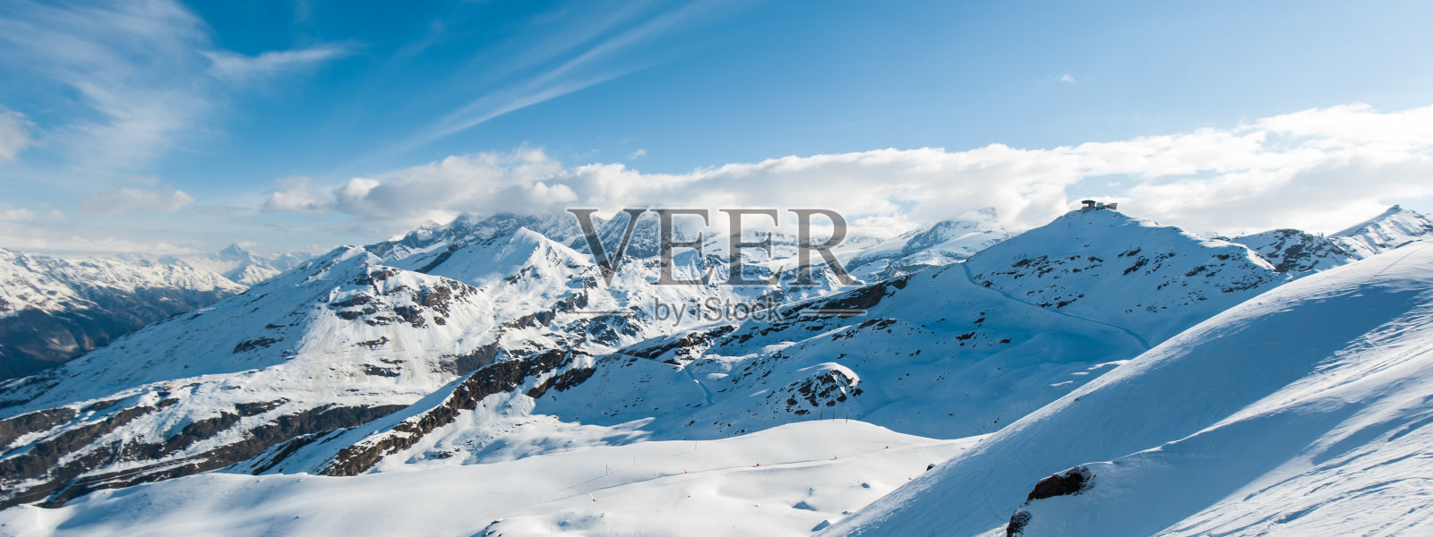 雪山视图照片摄影图片