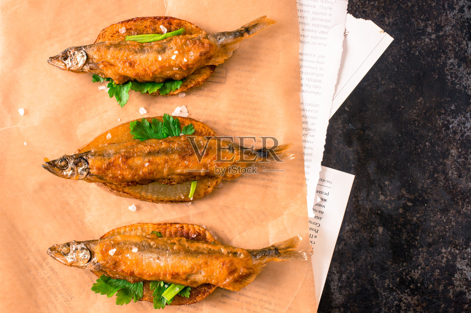 鱼和薯片照片摄影图片