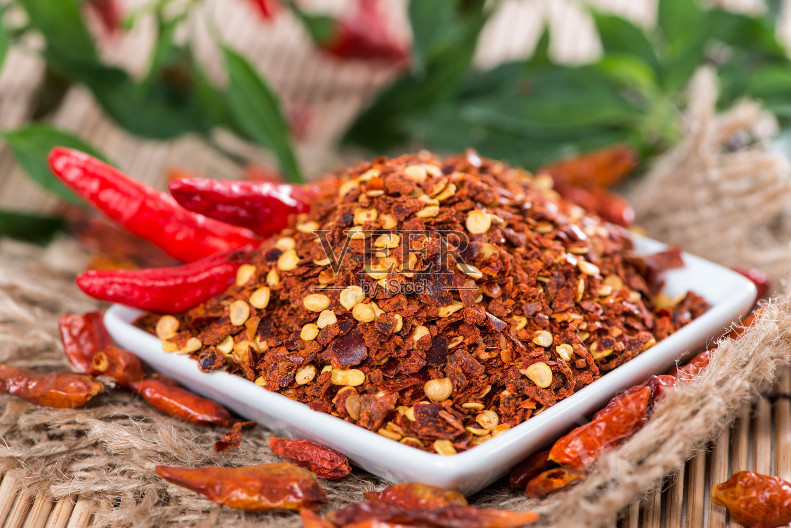 吊桶辣椒照片摄影图片