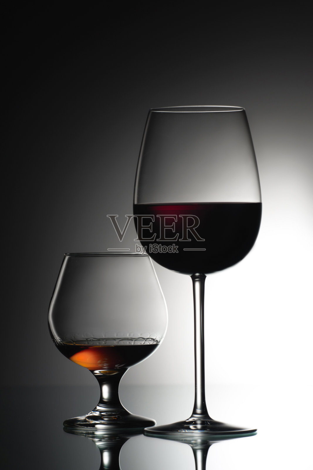 葡萄酒和白兰地照片摄影图片